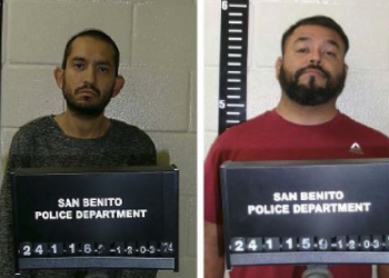 Arrestan a 2 marihuanos por robar un inflable navideño